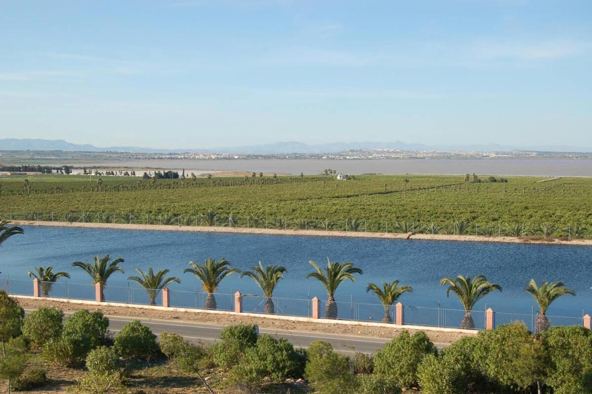 Beautiful Condo In Laguna Beach Resort Overlooking Laguna Rosa In Torrevieja With 2 Bedrooms And 2 Bathrooms Ngoại thất bức ảnh